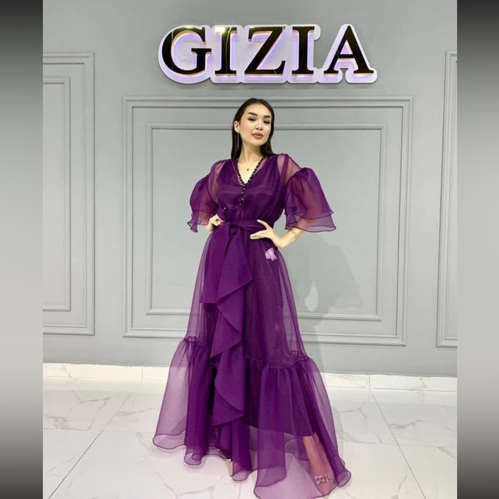 Gizia Stunning FloorLength Evening Dress With Puff Sleeves